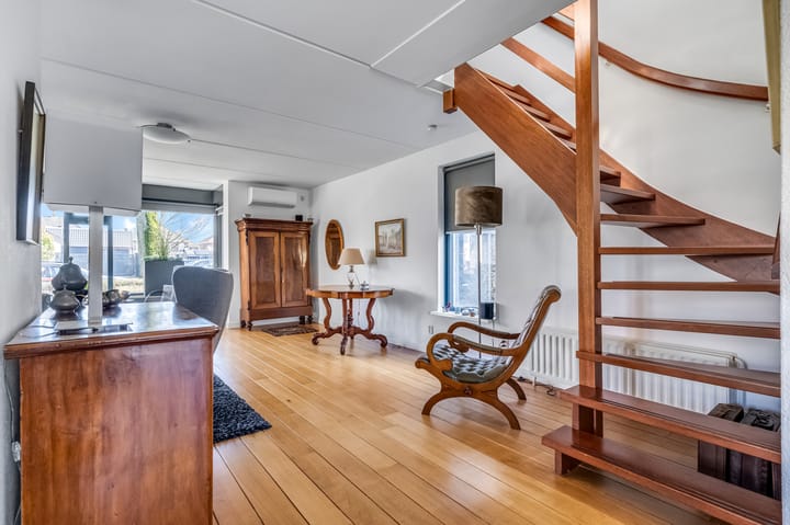 Foto 8 van J.P.C. Leinweberstraat 31-B