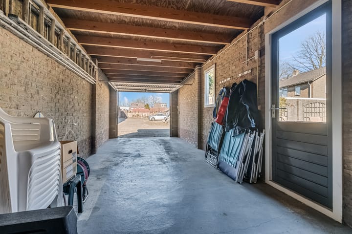 Foto 41 van J.P.C. Leinweberstraat 31-B