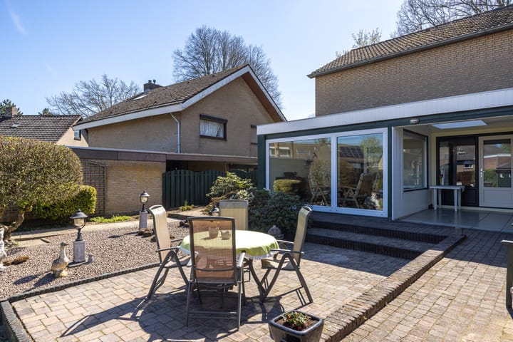 Foto 27 van Beneluxlaan 151-A