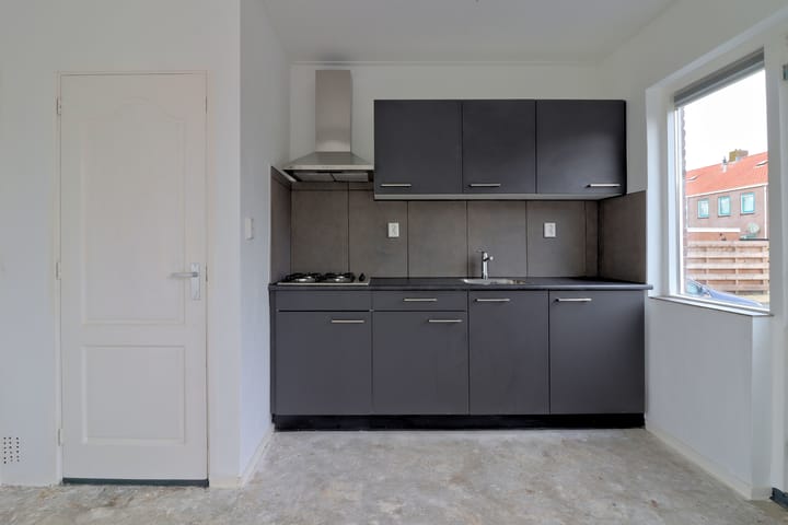 Foto 7 van Burgemeester van der Veenweg 6