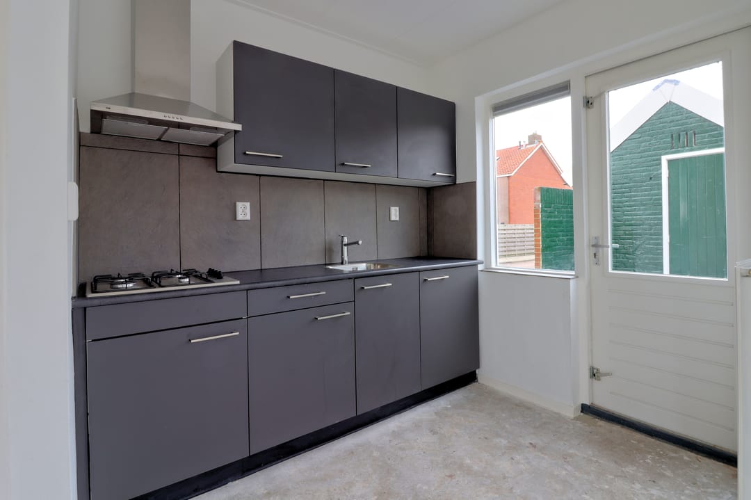 Foto 8 van Burgemeester van der Veenweg 6