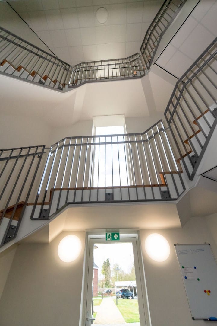 Photo 33 of van Alphenstraat 77