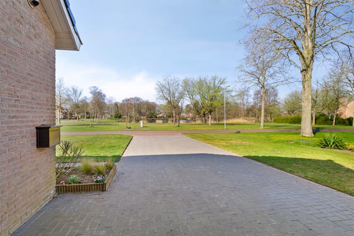 Foto 42 van Papaverstraat 16