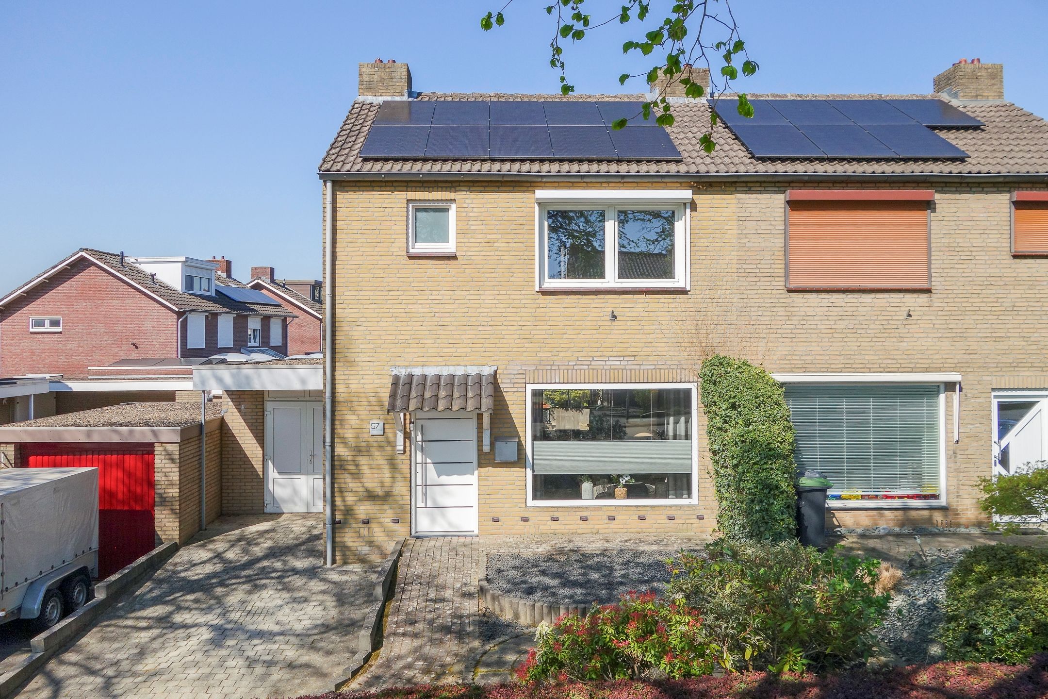 Foto 6 van Burg Maenenstraat 57