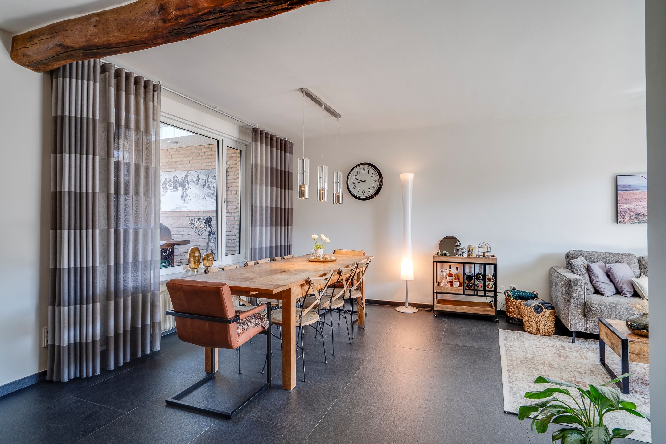 Foto 9 van Burg Maenenstraat 57