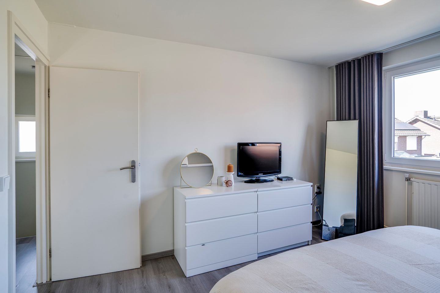 Foto 34 van Burg Maenenstraat 57