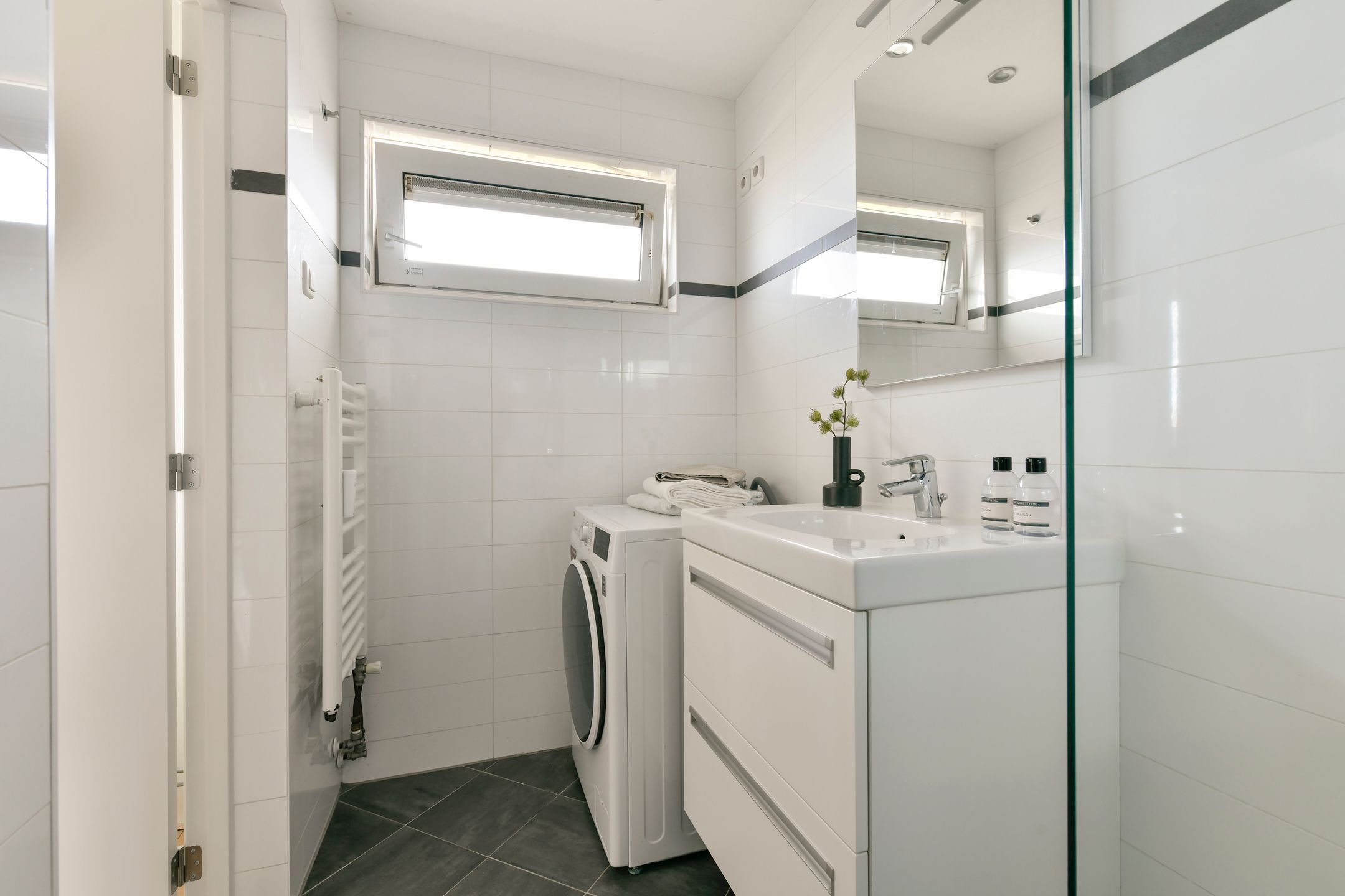 Foto 18 van Mr. G. Groen van Prinstererlaan 257