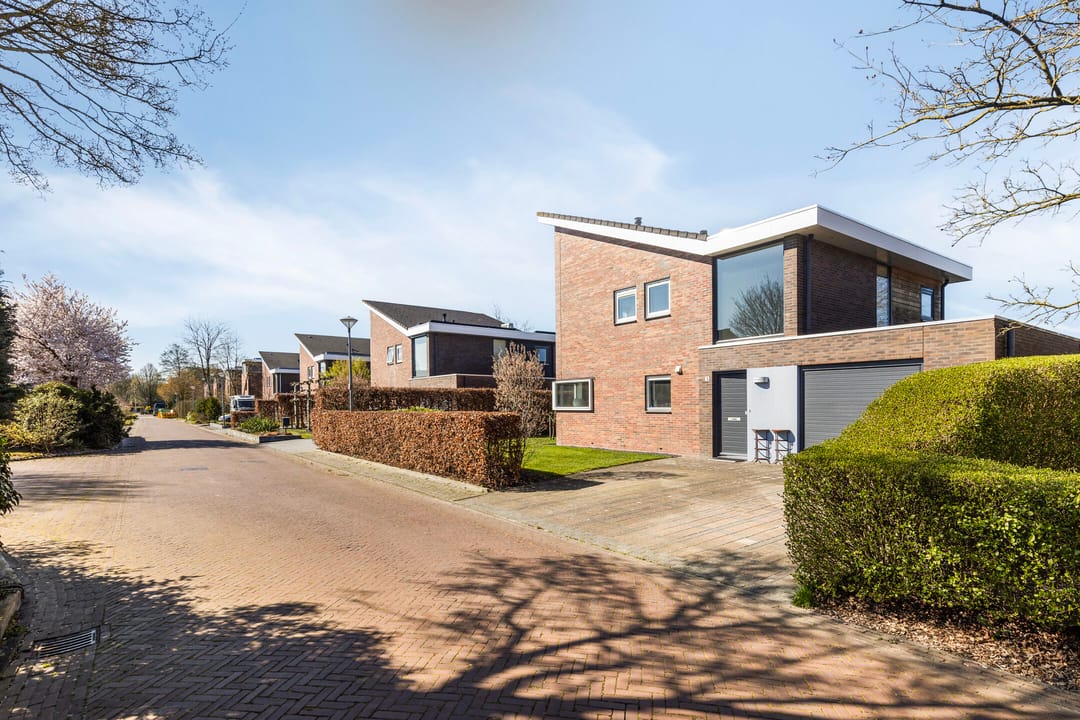 Foto 8 van Pastorietuin 3