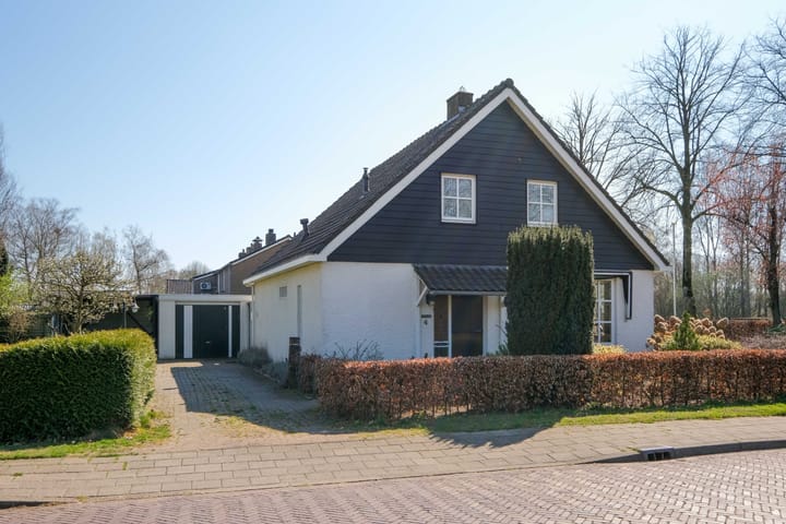 Foto 32 van Peppellaan 4