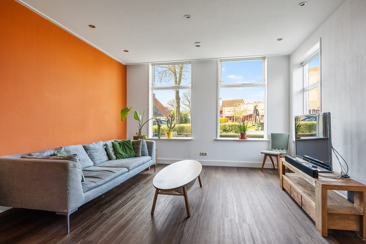 Foto 5 van van der Looswei 1