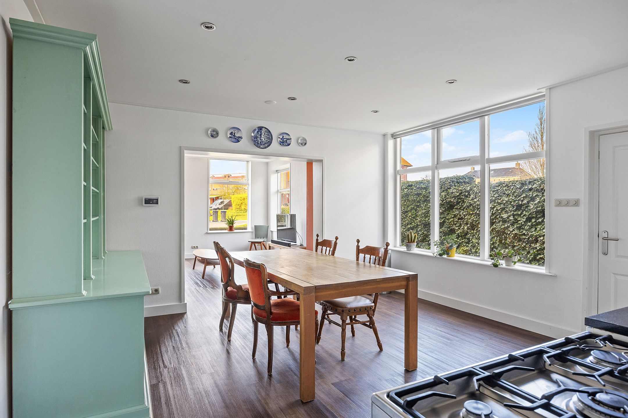 Foto 9 van van der Looswei 1