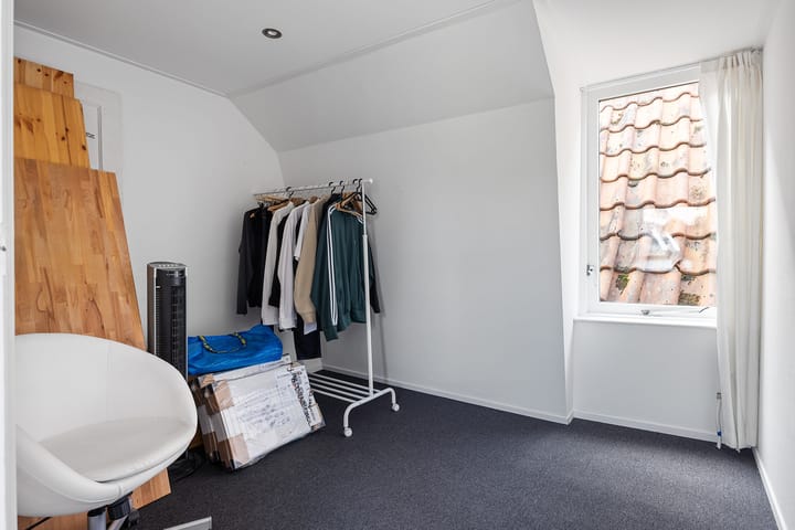 Foto 26 van van der Looswei 1