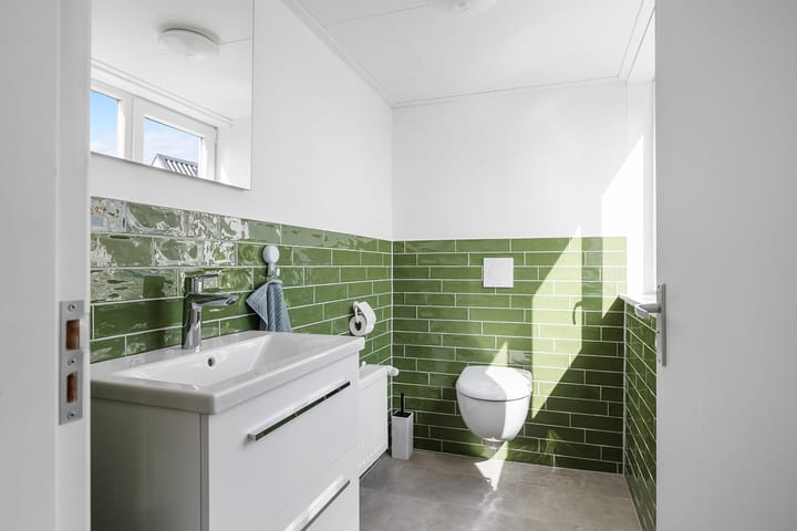 Foto 29 van van der Looswei 1