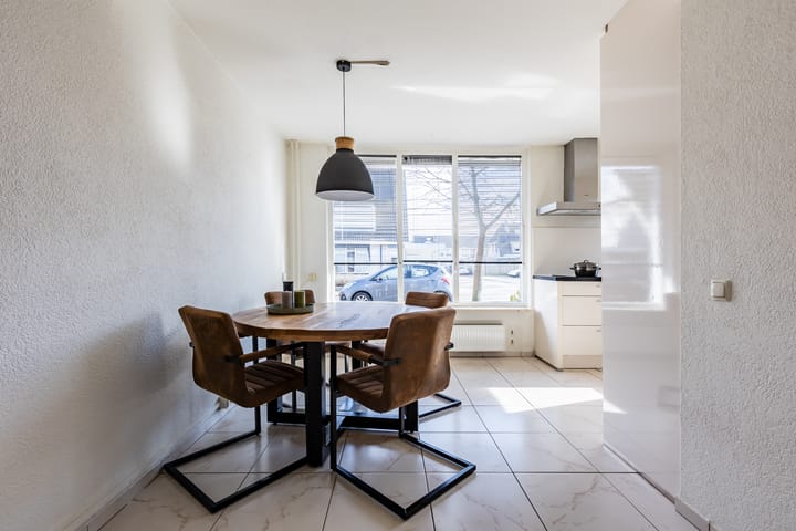 Foto 2 van Kloosterturf 10