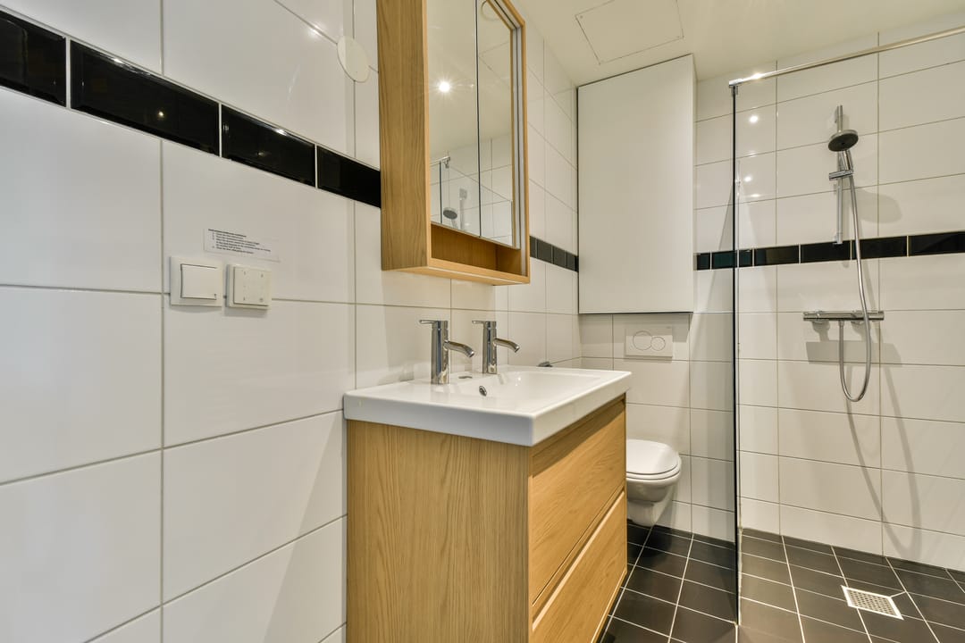 Photo 13 of Pieter van der Doesstraat 28-1