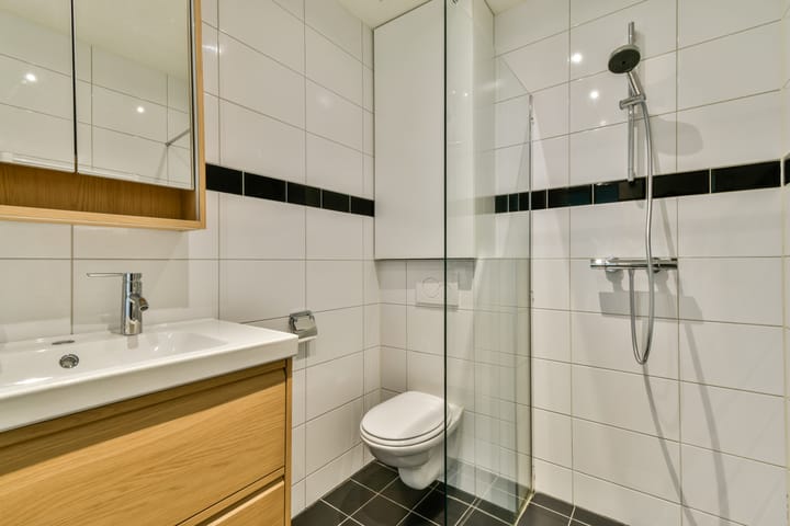 Photo 14 of Pieter van der Doesstraat 28-1