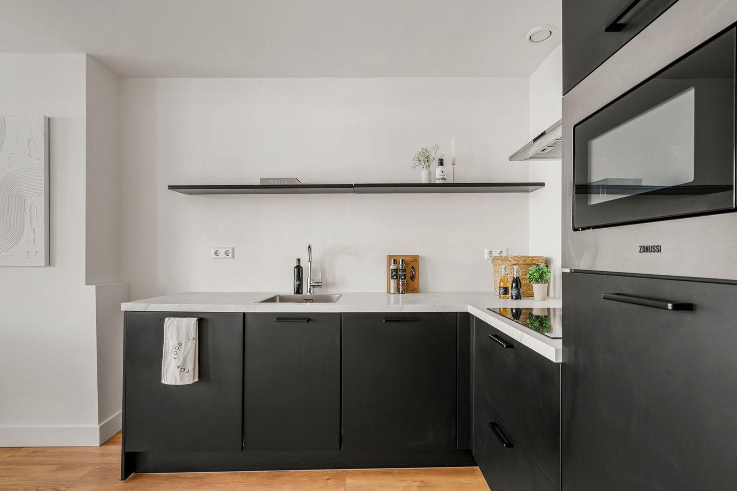 Foto 14 van Albert Cuypstraat 186-1