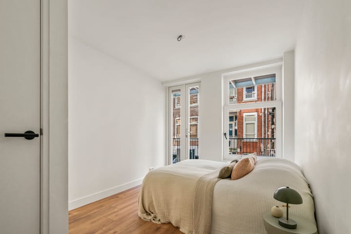 Foto 18 van Albert Cuypstraat 186-1