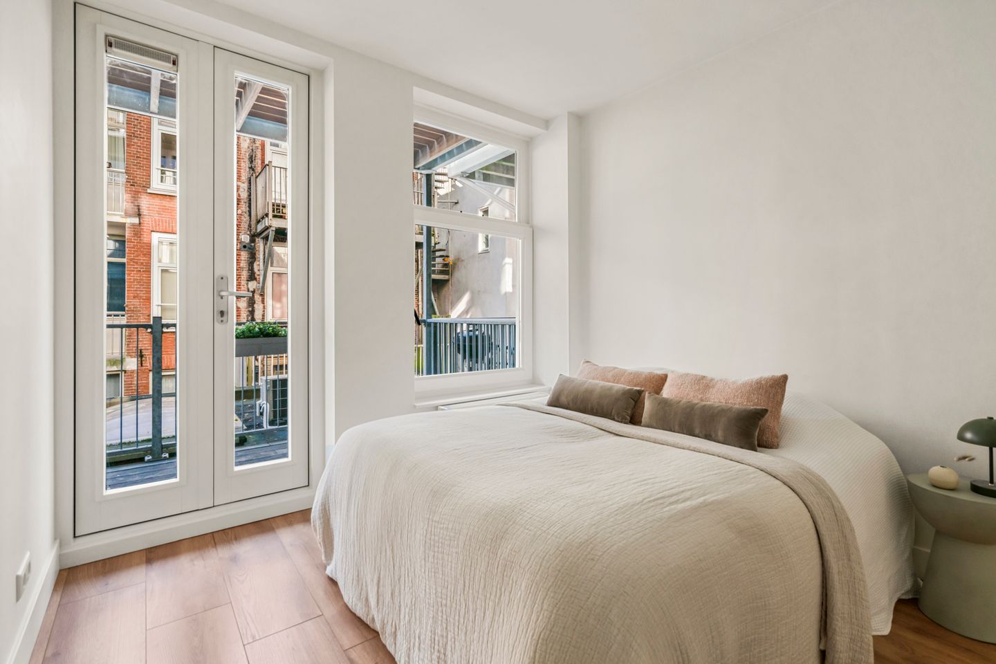 Foto 19 van Albert Cuypstraat 186-1