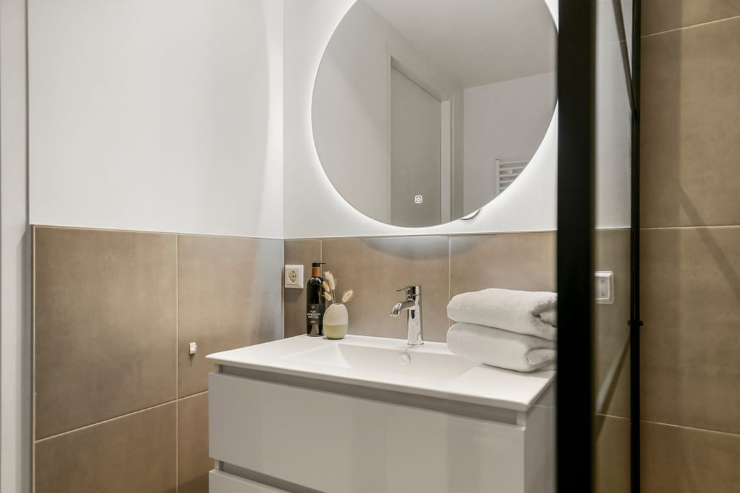 Foto 28 van Albert Cuypstraat 186-1