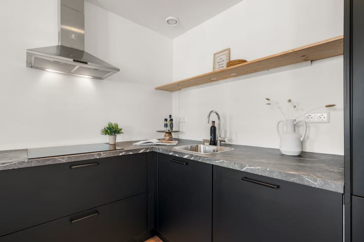 Foto 9 van Albert Cuypstraat 190-4