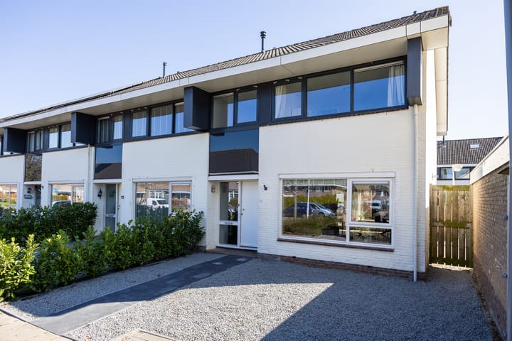 Foto 1 van Nijlanderhemstraat 13