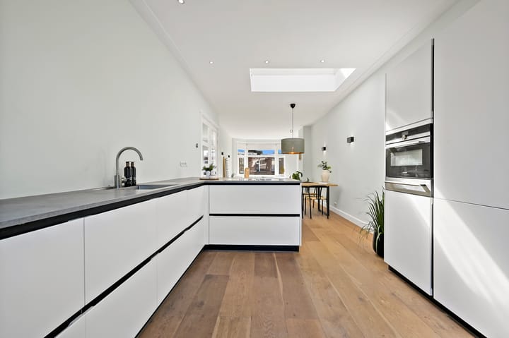 Foto 15 van Van der Capellenstraat 76