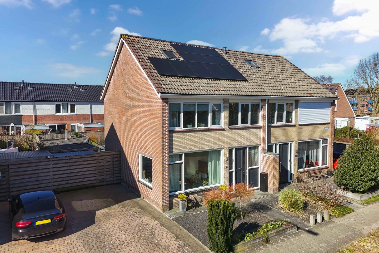 Foto 5 van Blazer 24