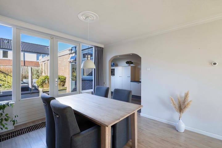 Foto 14 van Blazer 24