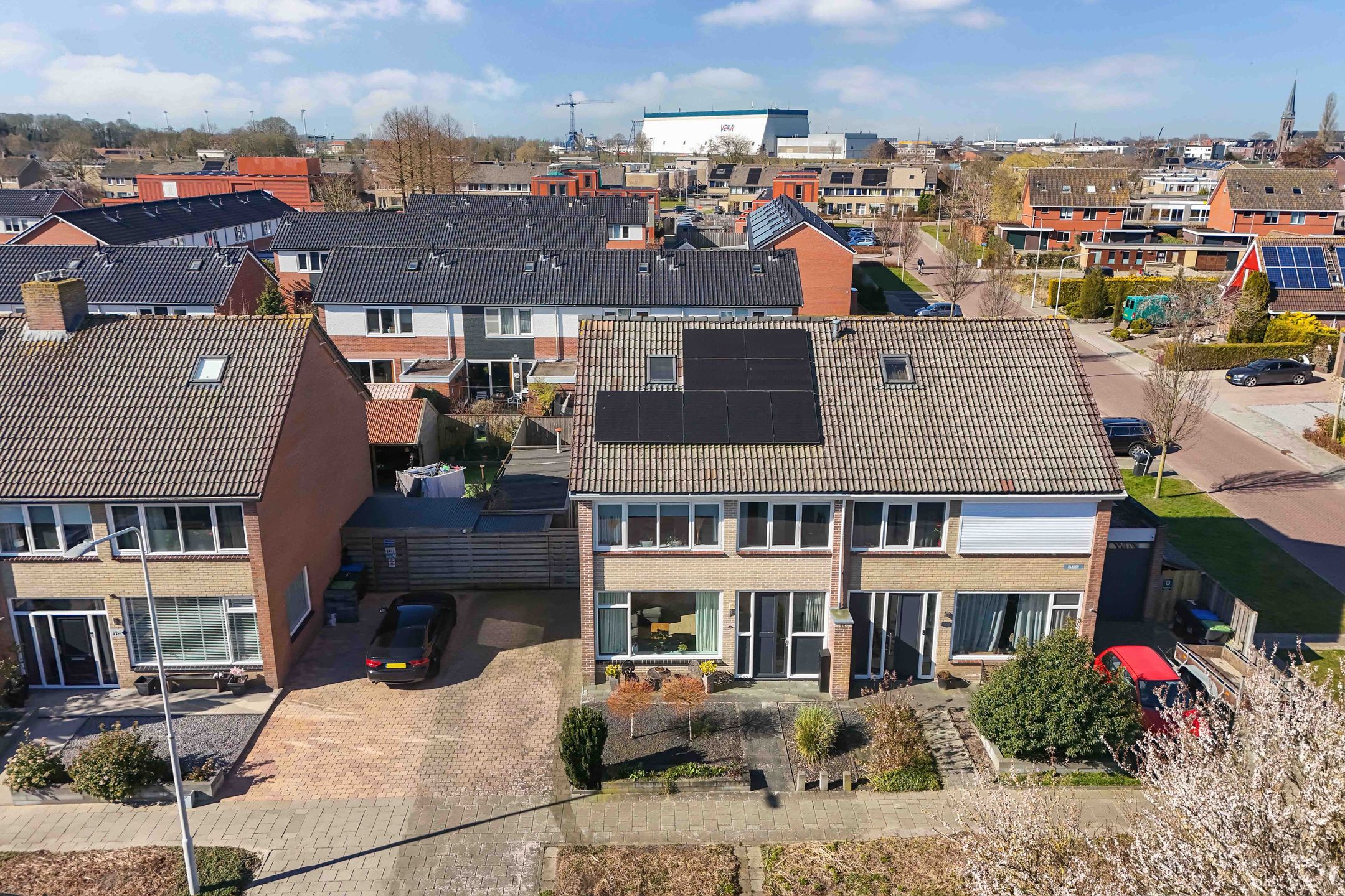 Foto 6 van Blazer 24