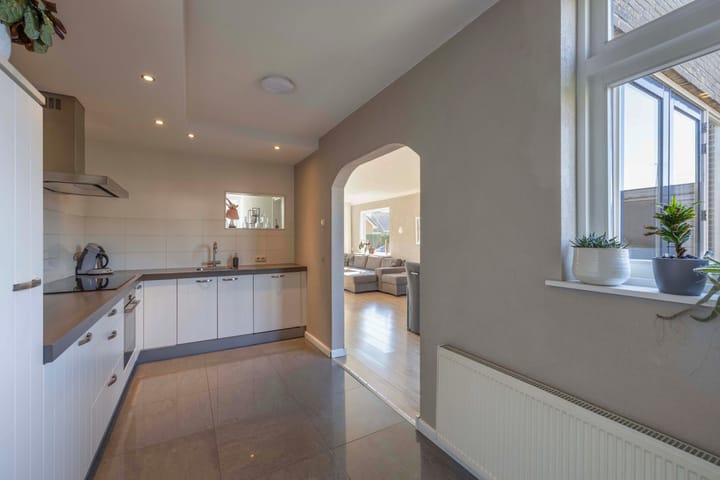 Foto 18 van Blazer 24