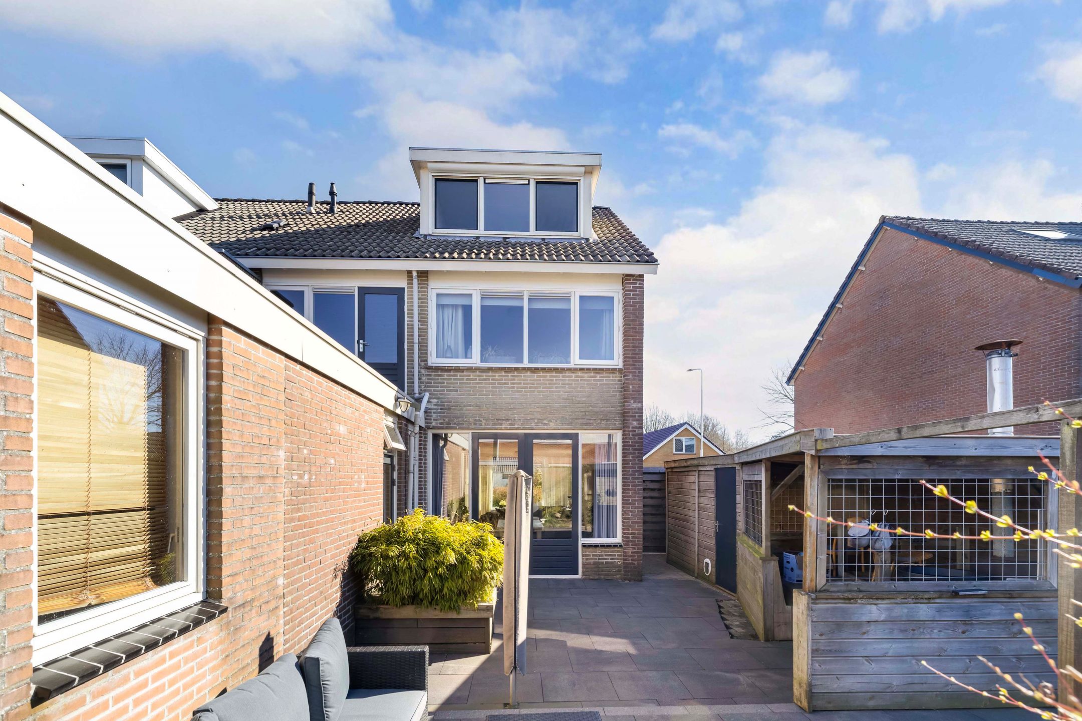 Foto 27 van Blazer 24