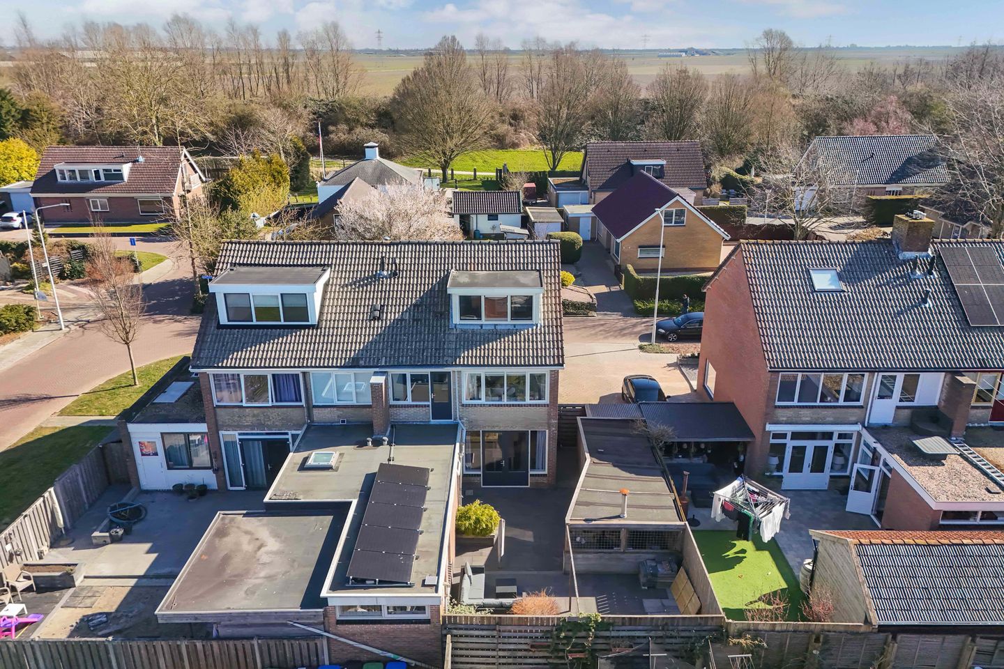 Foto 29 van Blazer 24