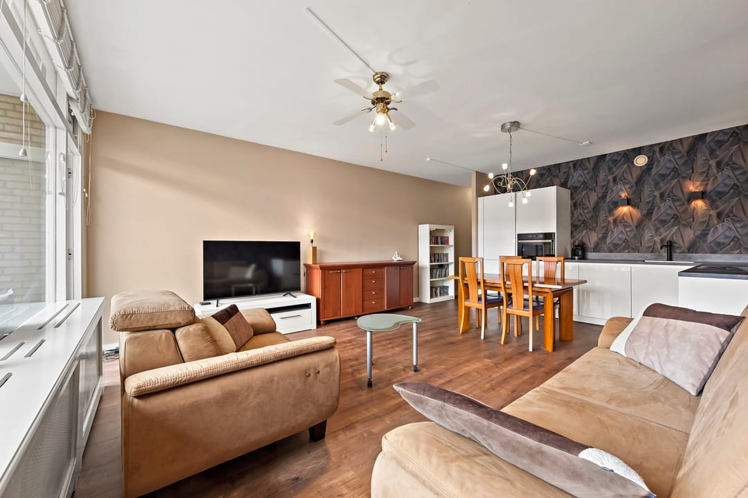 Foto 1 van Loosduinse Hoofdstraat 221