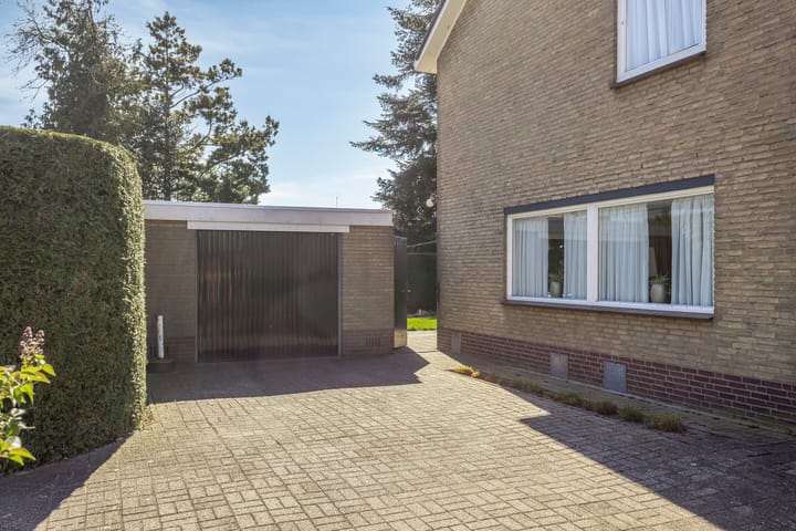 Foto 35 van Almelosestraat 38