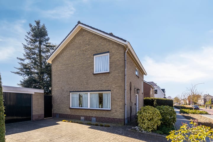 Foto 36 van Almelosestraat 38