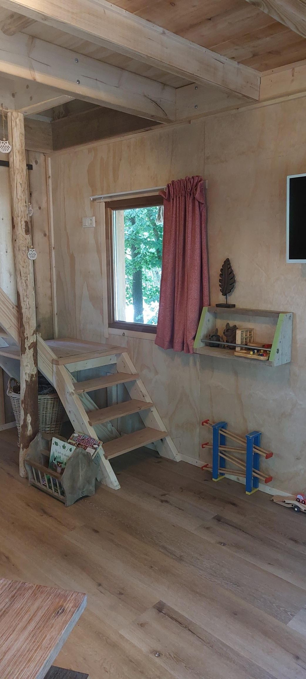 Foto 10 van Oosterhoutseweg 13-112/114