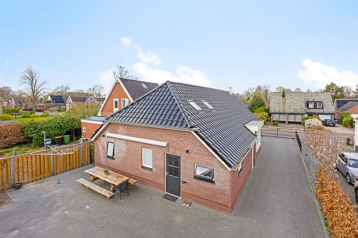 Photo 12 of Broek 48