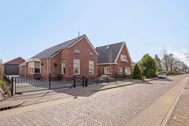 Photo 15 of Broek 48