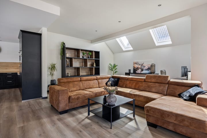 Photo 29 of Broek 48