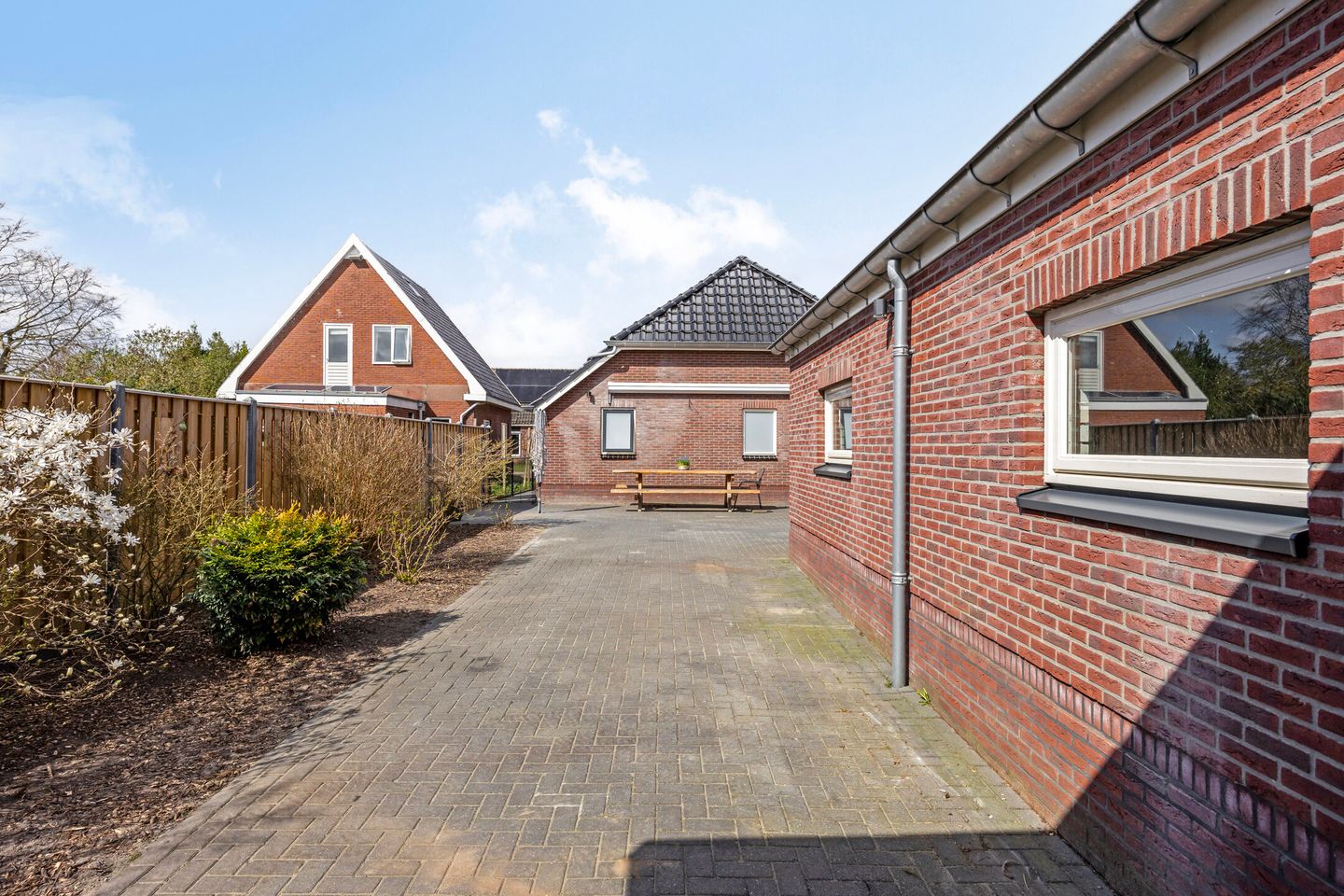 Photo 74 of Broek 48