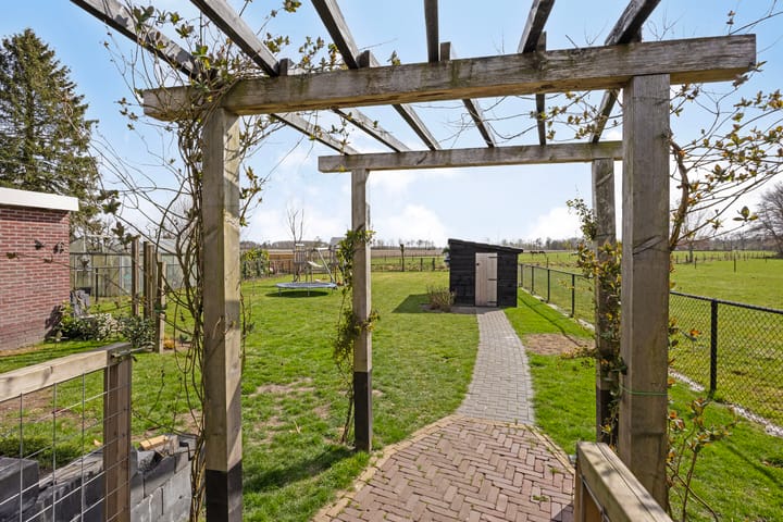 Photo 77 of Broek 48