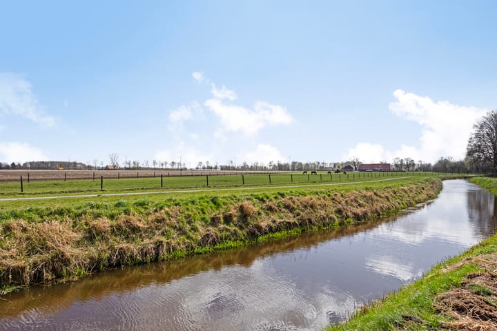 Photo 86 of Broek 48