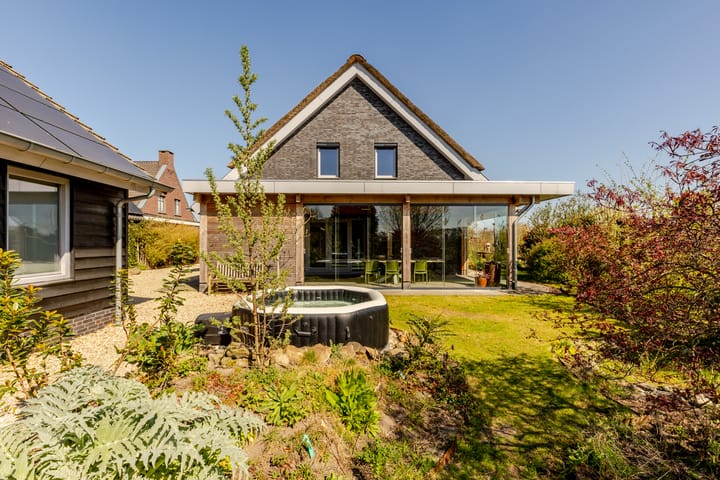 Foto 54 van Pastoor van Gestelstraat 8