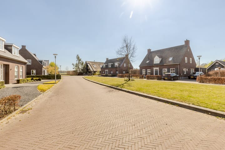 Foto 74 van Pastoor van Gestelstraat 8