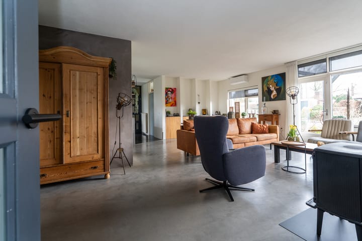 Foto 5 van Tilburglaan 2