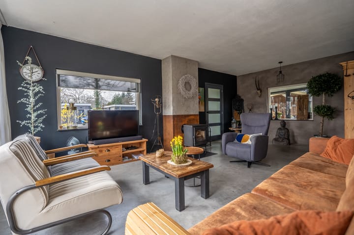 Foto 6 van Tilburglaan 2