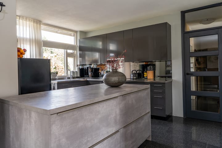 Foto 13 van Tilburglaan 2