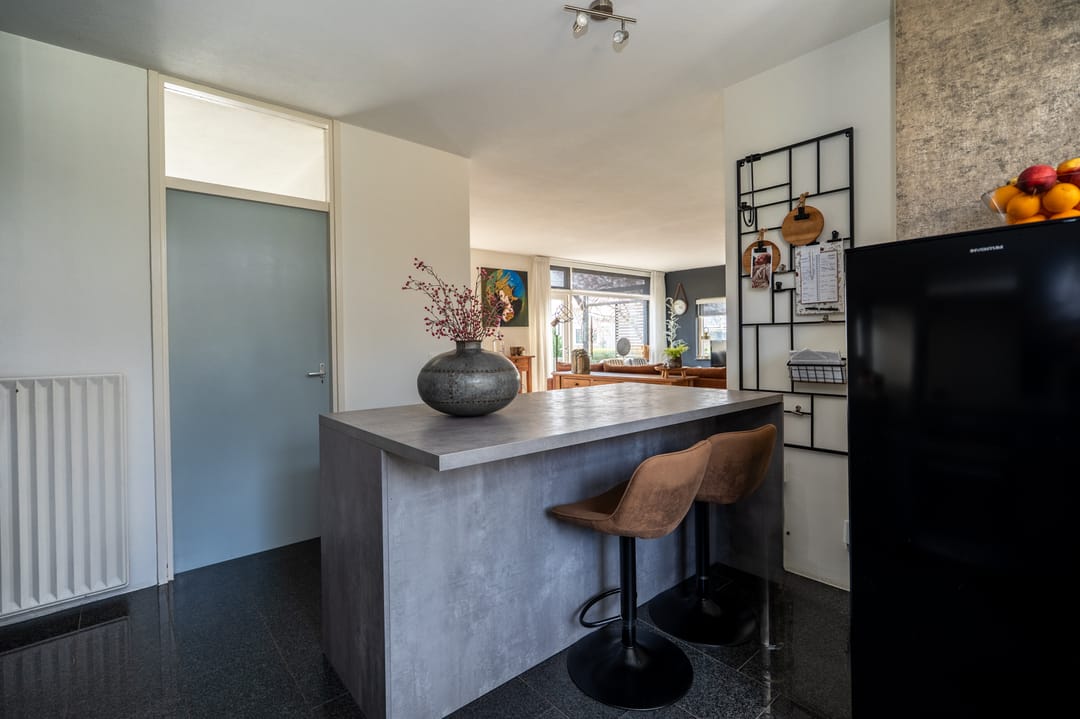 Foto 16 van Tilburglaan 2