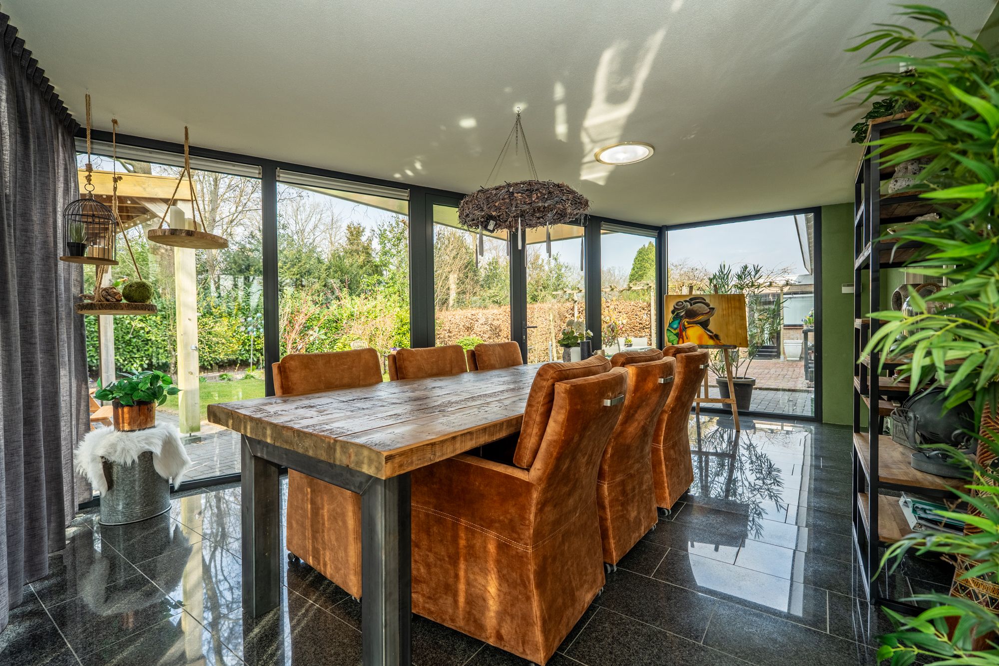 Foto 21 van Tilburglaan 2